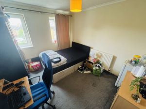 Photo 1- click for photo gallery